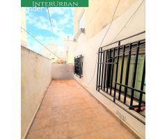 Piso en venta en Benissano con 3 habitaciones, terraza, balcón y buena conexión a Valencia
