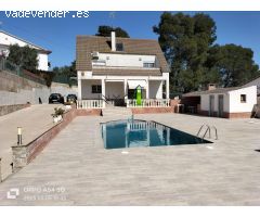 Espectacular casa a cuatro vientos en  Lliçà dAmunt con Piscina y Jardín