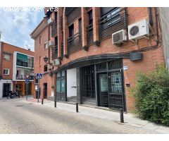 VENTA NAVE COMERCIAL CON OFICINA EN ARAVACA