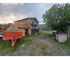 Se vende casa de pueblo con terreno en Rasines