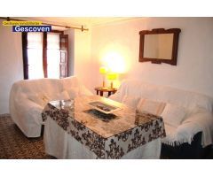 VIVIENDA CON TERRAZA Y TRES DORMITORIOS