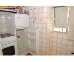 VIVIENDA CON PATIO, GARAJE Y AMPLIAS POSIBILIDADES