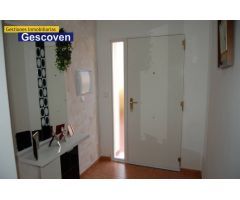 EXCEPCIONAL VIVIENDA ADOSADA CON PATIO, TERRAZA Y GARAJE
