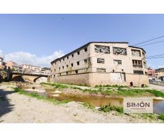 Edificio singular Ideal: Hostal, Vivienda Turística, Espacio Cívico o gran almacén!