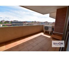 Piso en Las Bases, 3 habitaciones, 2 baños, parking y terraza con vistas!