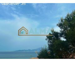 ESPECTACULAR VILLA INDEPENDIENTE CON PISCINA Y APARTAMENTO CON INCREIBLES VISTAS A LA BAHÍA
