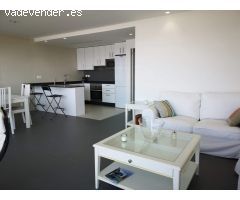 ALQUILER DE TEMPORADA  APARTAMENTO 1ª LINEA CLUB NAUTICO