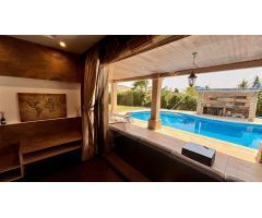Villa de Lujo en Alquiler en la Milla de Oro de Marbella – A Solo Pasos de la Playa