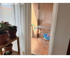 PISO EN VENTA CON 2 DORMITORIOS, GARAJE Y TRASTERO EN ZONA CARREFOUR, ZAMORA.