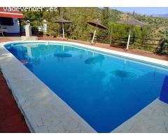 Precioso Hotel Rural a la Venta cerca a Reserva de la Biosfera de Sierra de las Nieves a solo