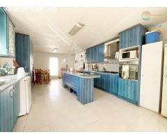 TERRENO CON CASA PRINCIPAL Y VARIAS PARA INVITADOS O ALQUILAR EN CAMPILLO DE ABAJO, FUENTE ALAMO.