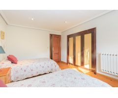 Casa en Venta en Villarrodrigo de las Regueras, Asturias