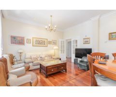 Vivienda única en el centro de Oviedo – 177 m² en la calle Fray Ceferino