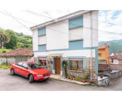 Casa con parcela y dos viviendas, lista para entrar a vivir