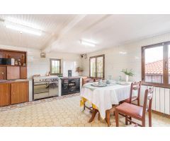 ¡Oportunidad única en el corazón del Camino de Santiago! Casa histórica con infinitas posibilidades