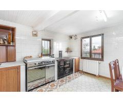 ¡Oportunidad única en el corazón del Camino de Santiago! Casa histórica con infinitas posibilidades