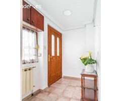Casa en Ujo con 6 trasteros/cocheras