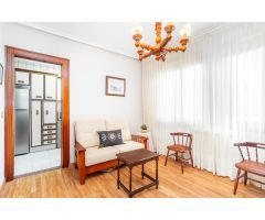 Casa en Ujo con 6 trasteros/cocheras