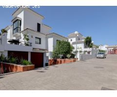 Villa Excepcional a Pasos de la Playa y Puerto Marina - ¡Una Oportunidad Única!