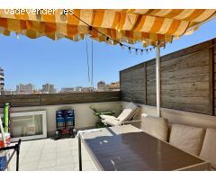 Fantástico ático-dúplex situado en Fuengirola.