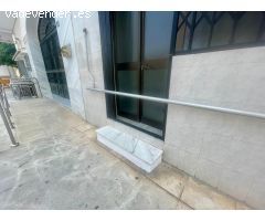 LOCAL COMERCIAL EN ZONA CENTRICA RECINTO FERIAL