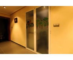 CENTRO , MAESTRO ALBENIZ Entresuelo comercial con ascensor ideal para despacho y oficinas