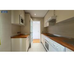 INMOBILIARIA ARBETETA VENDE ÁTICO DE DOS DORMITORIOS EN ZONA ROTONDA DE LAS PROVINCIAS, GUADALAJARA