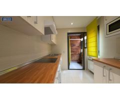 INMOBILIARIA ARBETETA VENDE ÁTICO DE DOS DORMITORIOS EN ZONA ROTONDA DE LAS PROVINCIAS, GUADALAJARA