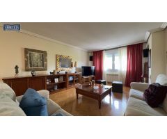 INMOBILIARIA ARBETETA VENDE MAGNÍFICO PISO EN ZONA ADORATRICES, GUADALAJARA