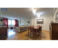 INMOBILIARIA ARBETETA VENDE MAGNÍFICO PISO EN ZONA ADORATRICES, GUADALAJARA