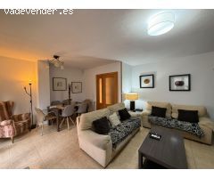 INMOBILIARIA ARBETETA ALQUILA ÁTICO DE 3 DORMITORIOS