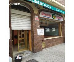 ESPECTACULAR LOCAL COMERCIAL A ESCASOS METROS DEL VIAL NORTE. POSIBILIDAD DE DOS APARTAMENTOS!! INVE