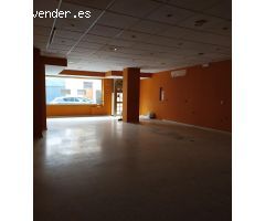 ESPECTACULAR LOCAL COMERCIAL A ESCASOS METROS DEL VIAL NORTE. POSIBILIDAD DE DOS APARTAMENTOS!! INVE
