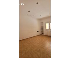 Casa Adosada en Venta en Albacete, Albacete