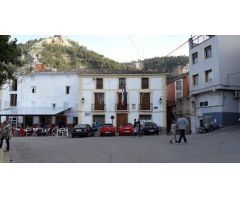 Casa de Pueblo en Venta en Bogarra, Albacete