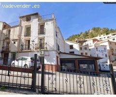 Casa de Pueblo en Venta en Bogarra, Albacete