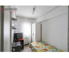 Piso en la zona de General Dávila muy próximo a las Facultades