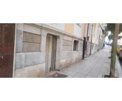 Planta baja para reformar en la calle Perines