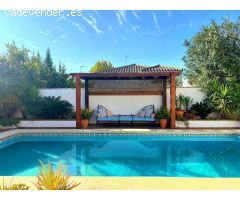 Chalet en suelo URBANO Y SEGREGADO a 1km de la preciosa PLAYA DE LA BARROSA!