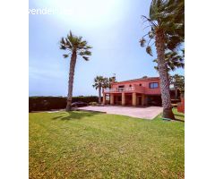 OPORTUNIDAD A UN PASO DEL CENTRO DE CONIL!!! PARCELA DE 800M2 Y CHALET CON 245M2