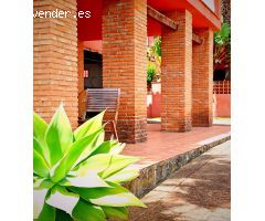 OPORTUNIDAD A UN PASO DEL CENTRO DE CONIL!!! PARCELA DE 800M2 Y CHALET CON 245M2