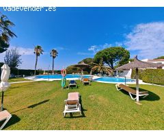 Exclusividad cerca de la playa, con piscina, golf y total seguridad