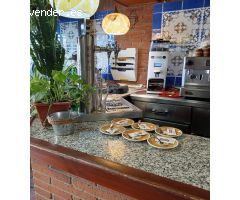 VENTA LOCAL ACONDICIONADO BAR  - IDEAL UNA FAREJA. SITUACIÓN AVDA. MARIANO ANDRES.