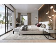 Tu Oasis Privado con Solárium en venta en la Exclusiva Nueva Milla de Oro de Estepona. Málaga