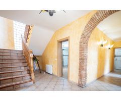 Exclusivo Chalet de Lujo en la Montaña — Donde la Elegancia se Encuentra con la Naturaleza