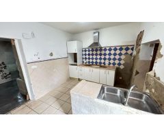 CASA EN VENTA EN PUEBLO OLIVA.Haga su oferta se estudiará¡¡
