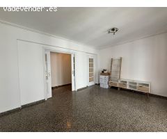 PISO DE 3 HABITACIONES CON BALCON JUNTO AL METRO
