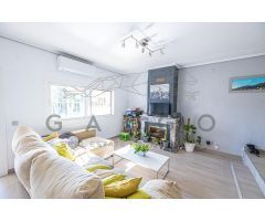 CHALET ADOSADO EN VENTA EN LA CAÑADA