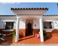 CHALET DE PLANTA BAJA EN LA VEGA DEL GOLF