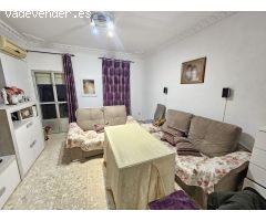 Piso en venta en Romero Ressendi (Cantillana)